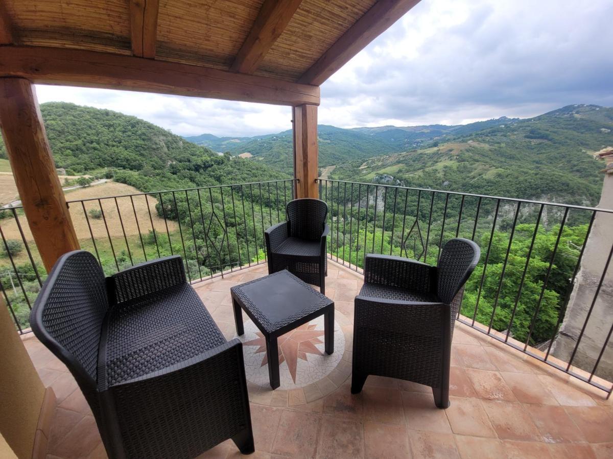 Luciae Domus Hotell Roccascalegna Exteriör bild