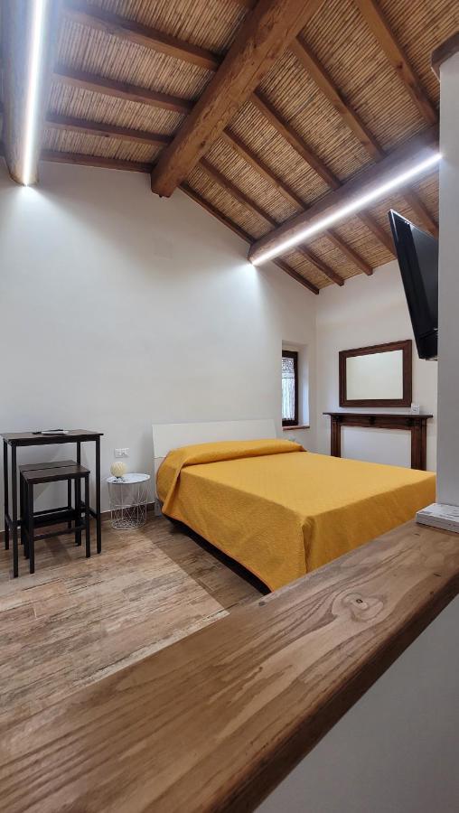 Luciae Domus Hotell Roccascalegna Exteriör bild